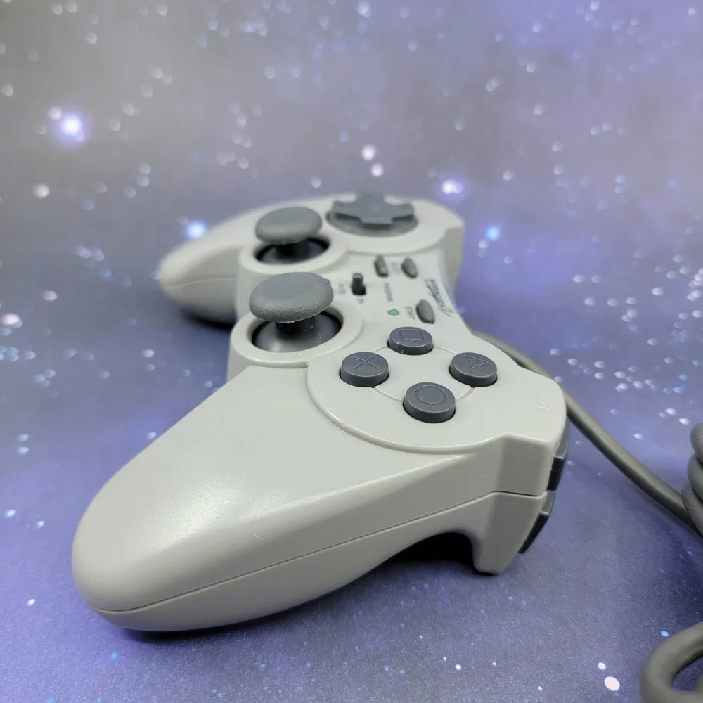 InterAct Barracuda 2‎ SV-1133 Wired Controller for PlayStation PS1 PS2 Grey